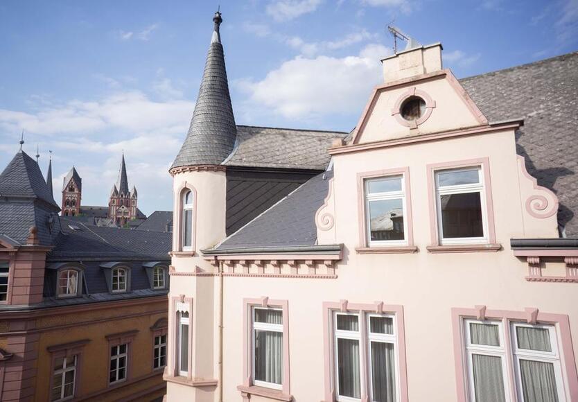 3,5-Zimmer mit EBK (112 m²) in Jungendstilvilla Altstadt Limburg an der Lahn zimmer