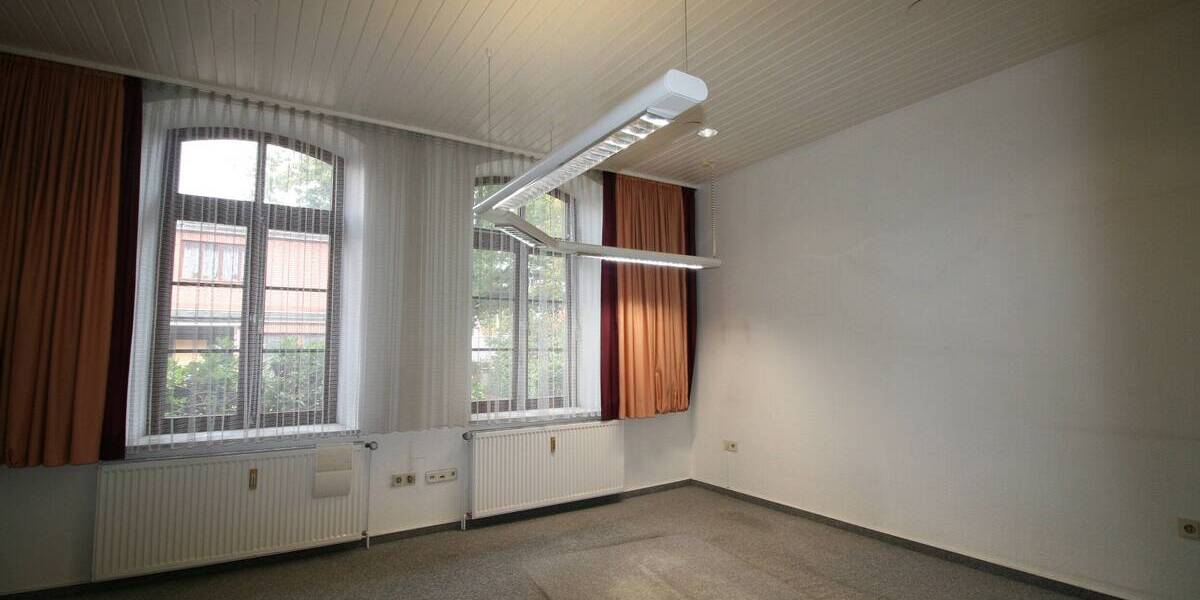 Gewerbeobjekt Scheeßel - 4 Zimmer, 116 m&sup2;, 850&euro; | Angebot:20958460