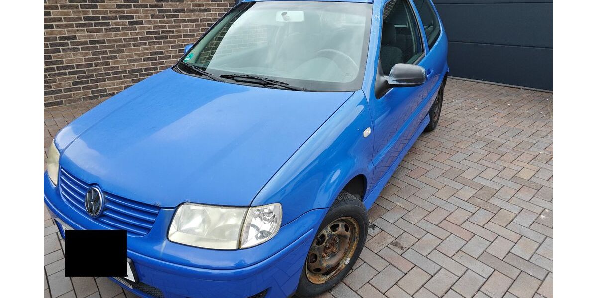VW Polo 216.000 km 1.100 &euro; Holle 31188