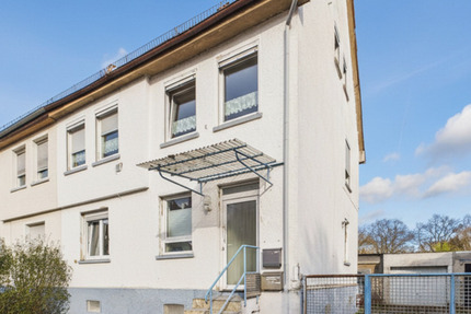 Haus Gießen Kleinlinden - 7 Zimmer, 178 m&sup2;, 350.000&euro; | Angebot:26119405