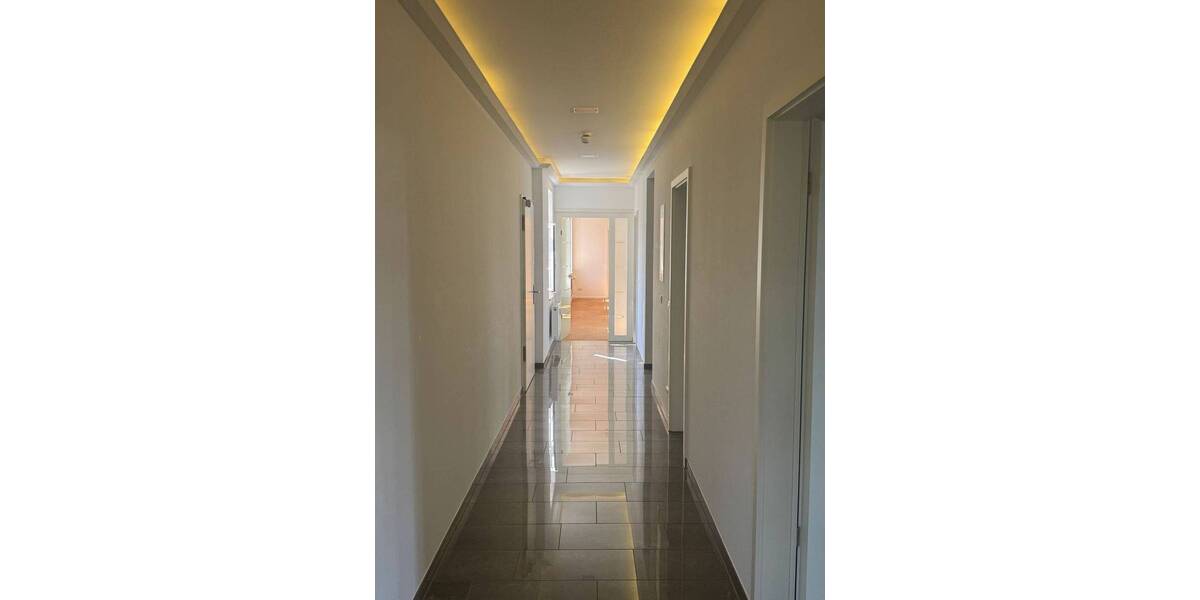 Denkmal im Brühl, 2 Balkone, Garage, nähe Domplatz 5 zimmer