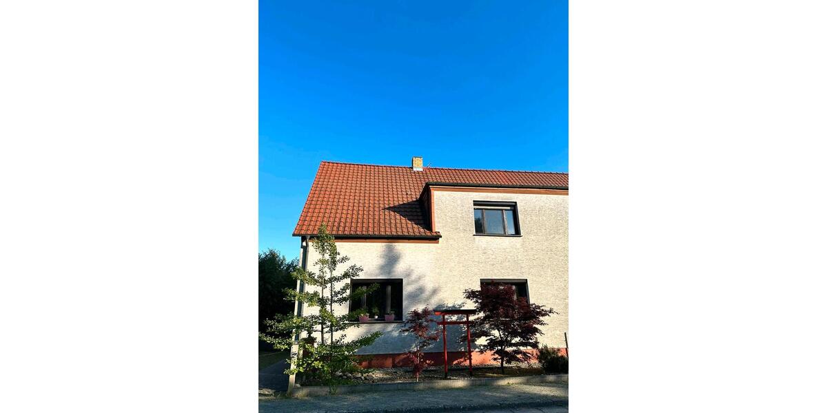 Doppelhaushälfte Bad Liebenwerda - 9 Zimmer, 165 m&sup2;, 230.000&euro; | Angebot:26648123