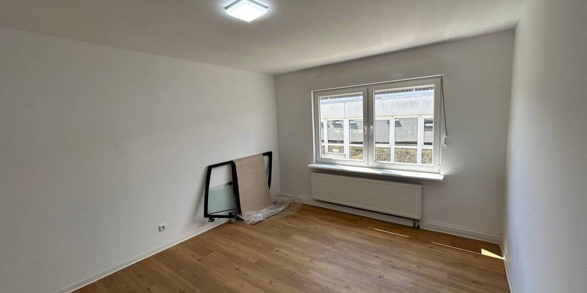 Gewerbeobjekt Detmold / Spork-Eichholz Spork-Eichholz - 899.000&euro; | Angebot:26715106