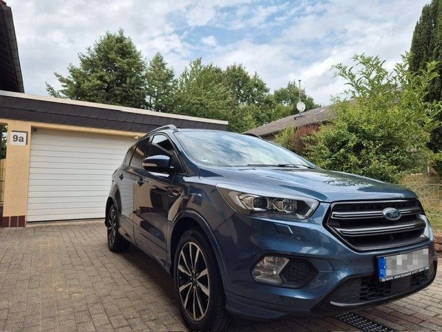 Ford Kuga 98.000 km 14.900 &euro; Nidda 63667