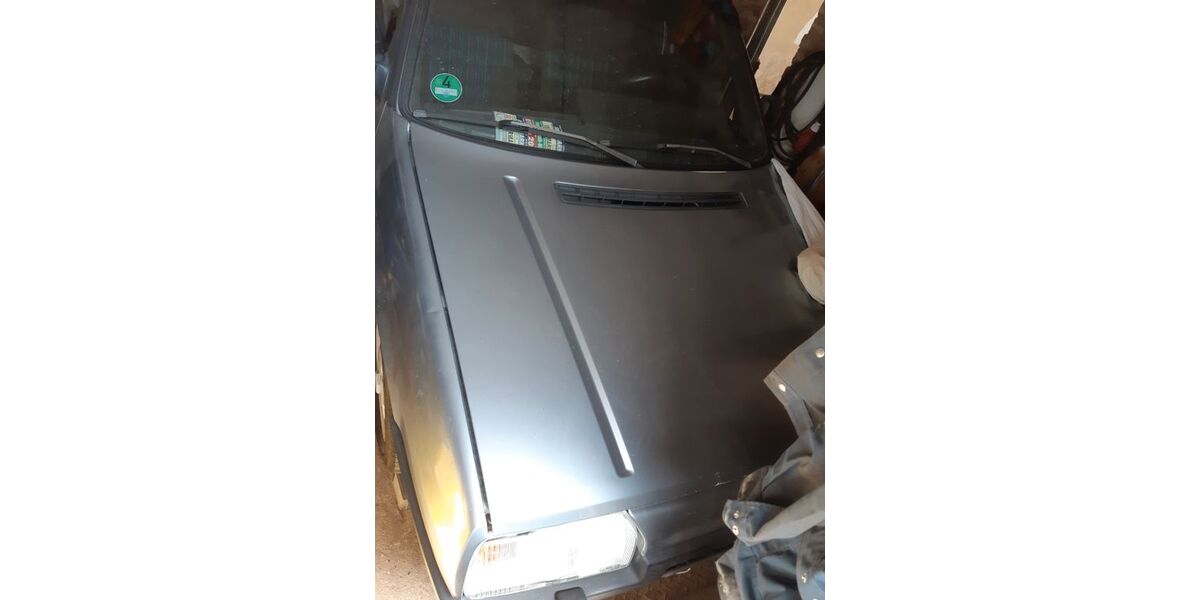 Skoda Favorit 63.255 km 2.499 &euro; Märkische Heide 15913