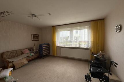 3 Zimmer Wohnung Erdgeschoss mit Garten