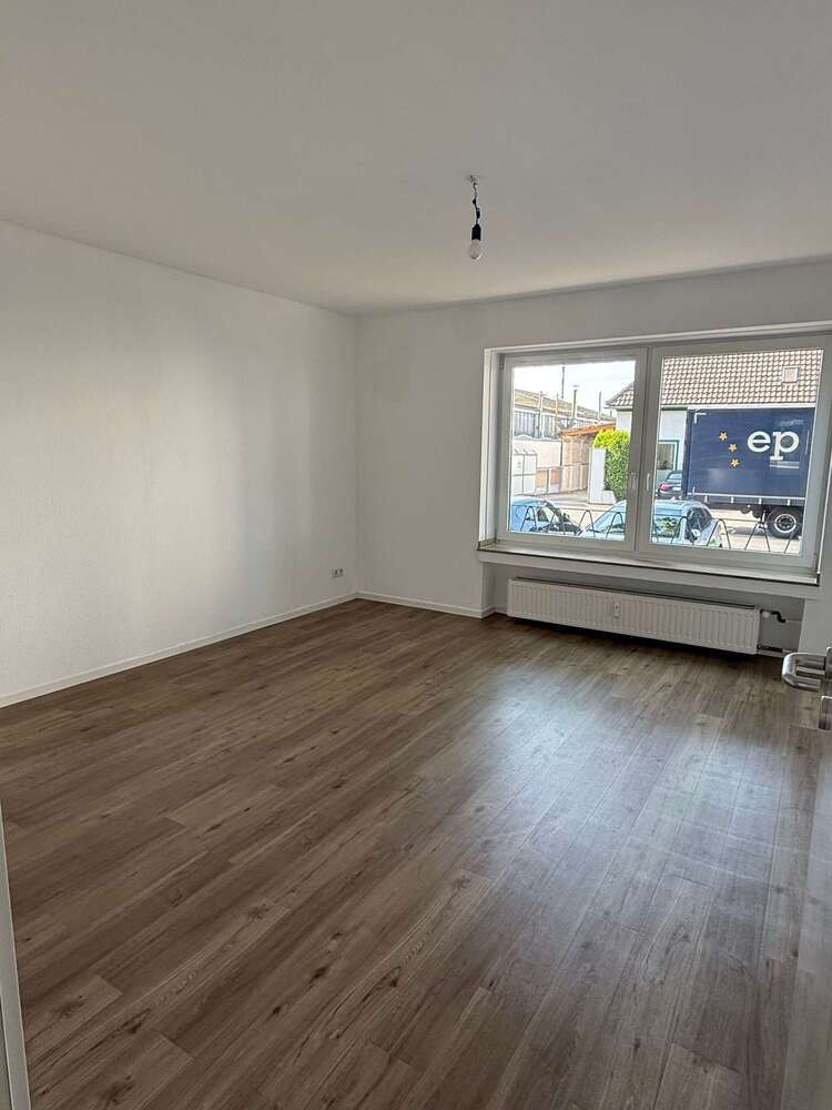 Wohnung zum Mieten in Neuss 570 € 63.24 m²