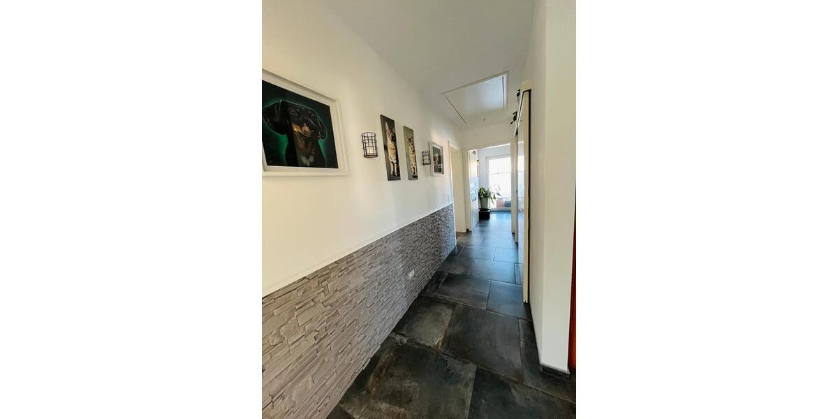 Bungalow Warburg - 3 Zimmer, 87 m&sup2;, 980&euro; | Angebot:26148473