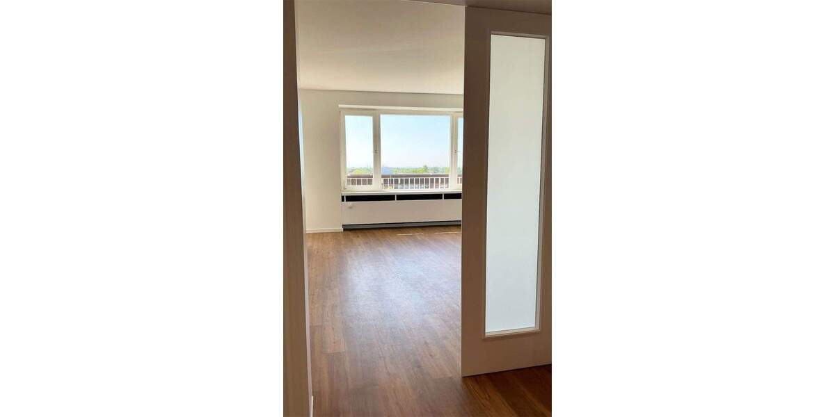 Etagenwohnung Köln Bayenthal - 3 Zimmer, 98 m&sup2;, 1.680&euro; | Angebot:25371388