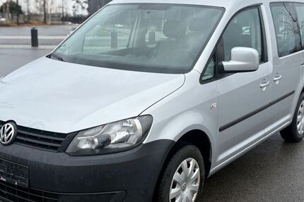 VW Caddy 183.000 km 6.300 &euro; Ingolstadt 85053