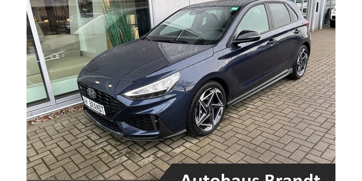 Hyundai i30 22.700 km 22.990 &euro; Rostock 18146