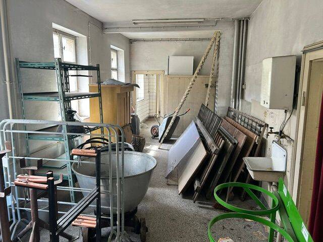 Mehrfamilienhaus, Wohnhaus Neuhaus am Rennweg Steinheid - 1 Zimmer, 540 m&sup2;, 25.000&euro; | Angebot:26499934