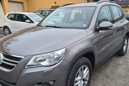 VW Tiguan 100.000 km 8.299 &euro; Uettingen 97292