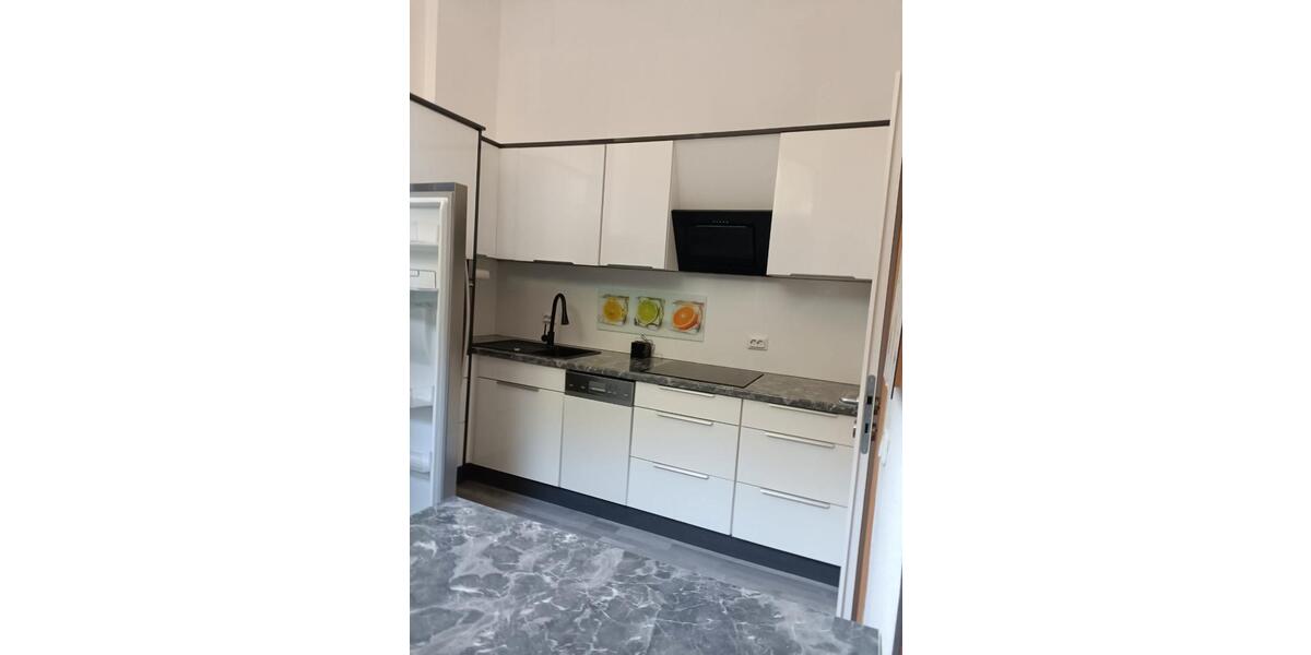 Erdgeschoßwohnung Erfurt - 2 Zimmer, 73 m&sup2;, 680&euro; | Angebot:26207177