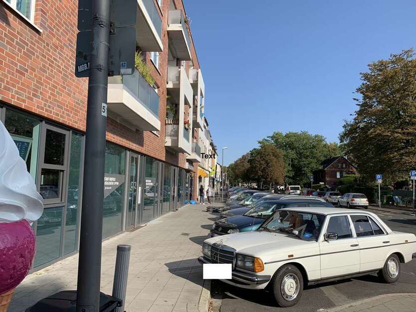 Haus zum Kaufen in Krefeld-Oppum 459.000 € 250 m²
