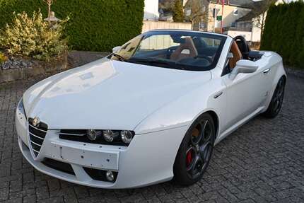 Alfa Romeo Spider 33.983 km 22.999 &euro; Unnau 57648