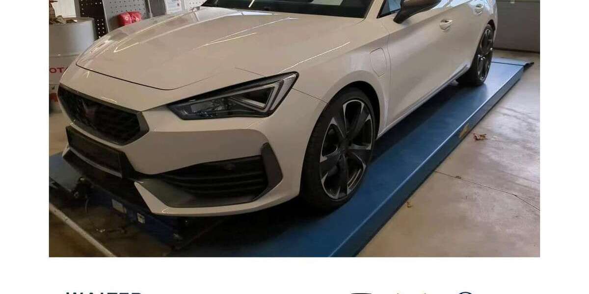 Seat Leon 61.800 km 23.950 &euro; Kreuztal 57223