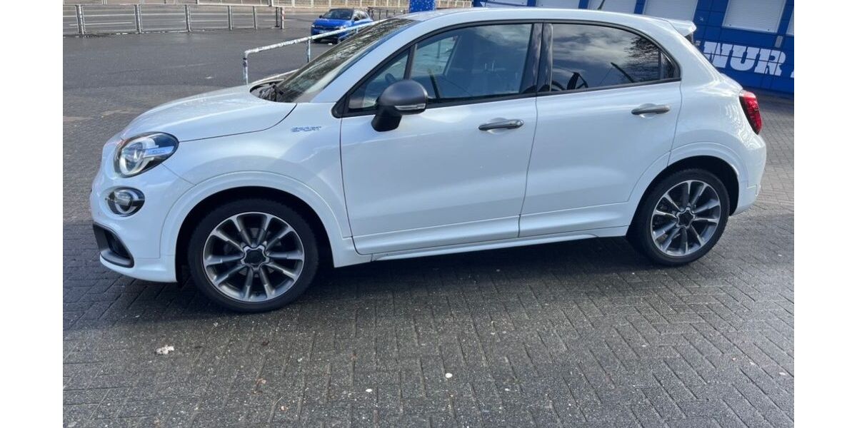 Fiat 500X 50.700 km 14.500 &euro; Hamburg 22549