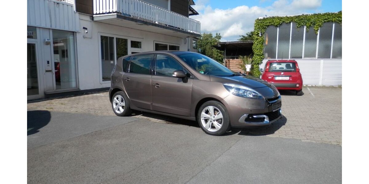 Renault Scenic 82.275 km 6.890 &euro; Bünde 32257