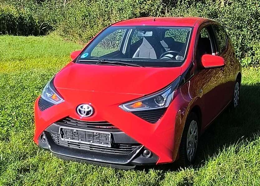 Toyota Aygo 86.000 km 7.900 € Baldham / Vaterstetten 85598