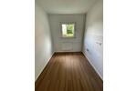 **FRISCH SANIERTE 3-Zimmerwohnung MIT BALKON UND TAGESLICHTBAD**
