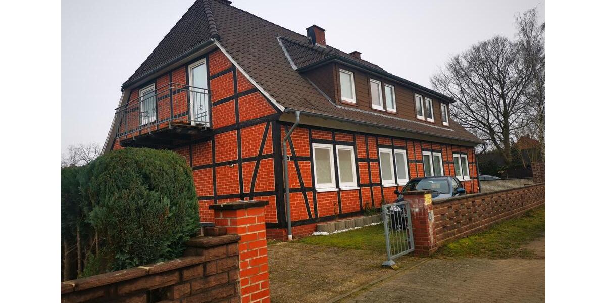 Charmante 3,5-Zimmer-Wohnung im Fachwerkhaus in Meißendorf Winsen 3.5 zimmer