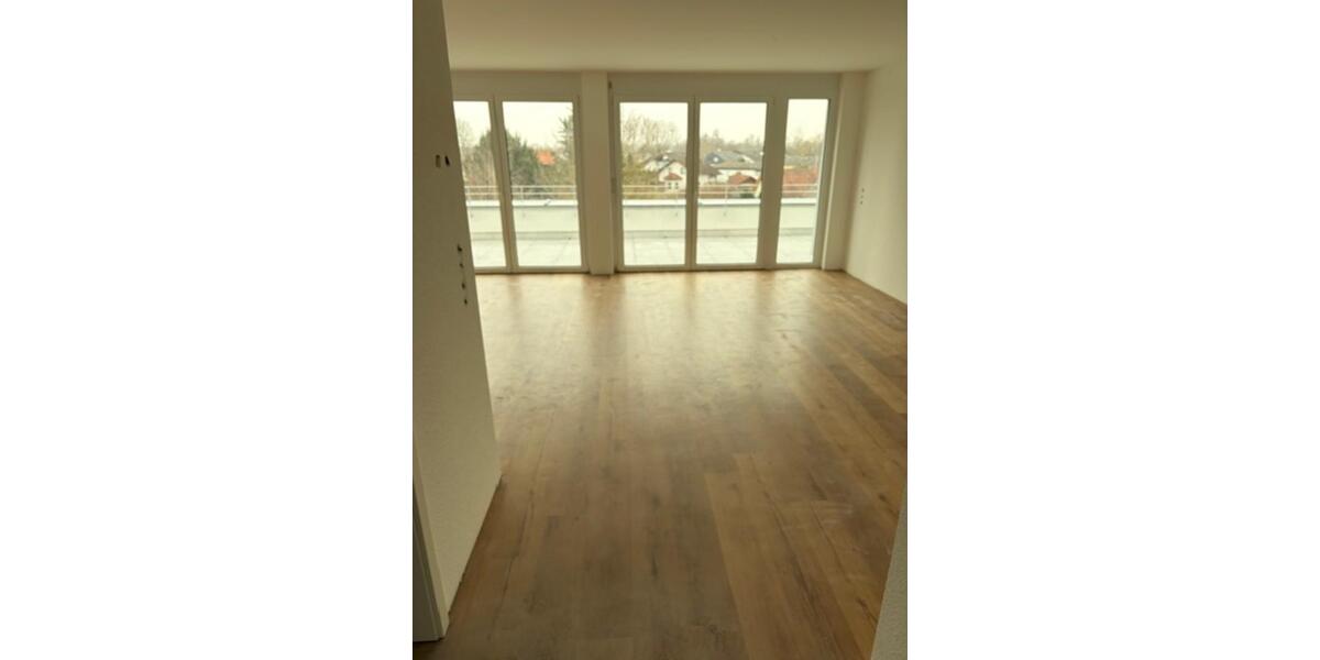 Einfamilienhaus Kehl - 2 Zimmer, 66 m&sup2;, 840&euro; | Angebot:24730115