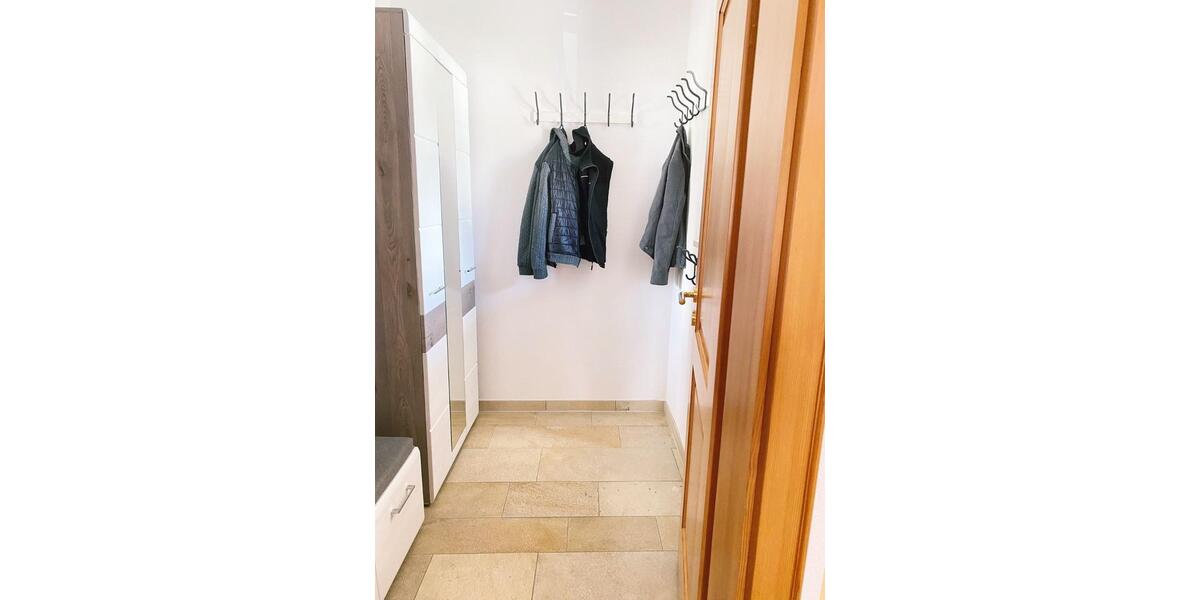 Einfamilienhaus Altenmünster - 6 Zimmer, 225 m&sup2;, 1.900&euro; | Angebot:24610377