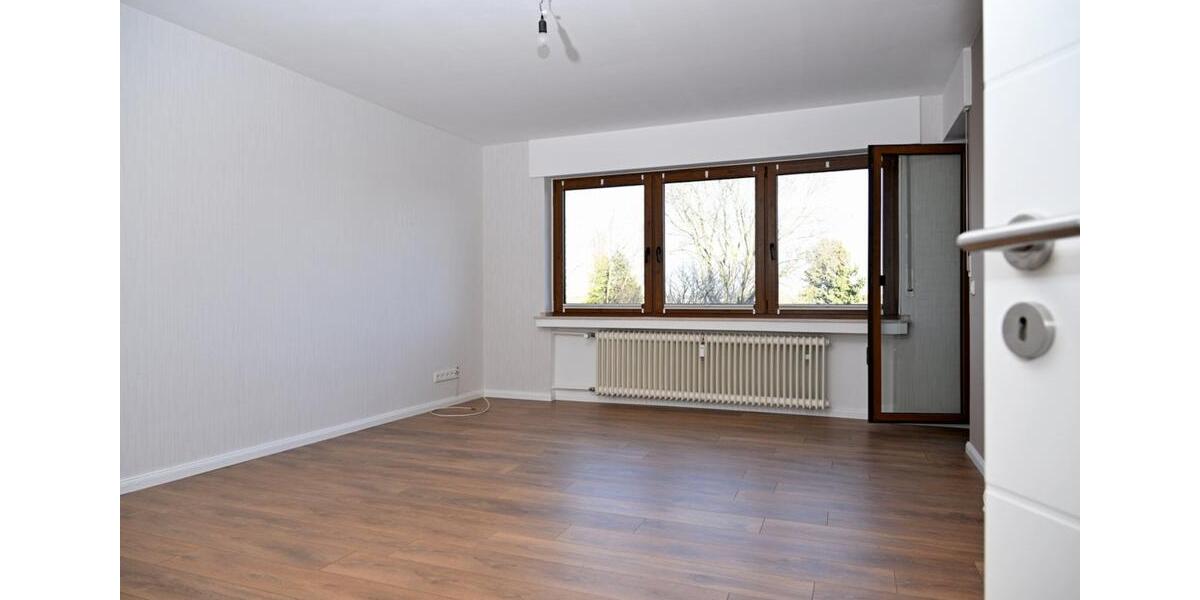 Erdgeschoßwohnung Hürth - 3.5 Zimmer, 83 m&sup2;, 1.140&euro; | Angebot:24943795