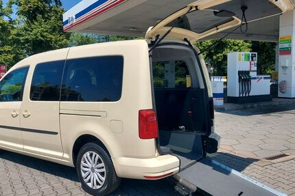 VW Caddy 295.574 km 12.999 &euro; Leipzig 04328
