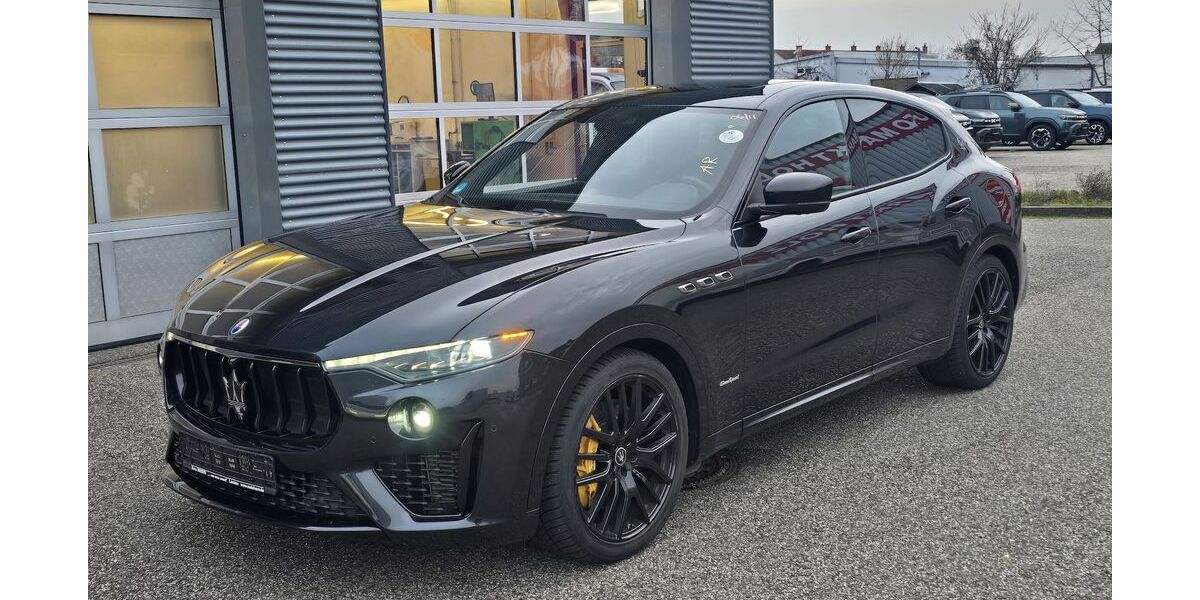 Maserati Levante 65.000 km 50.998 &euro; Landau 76829