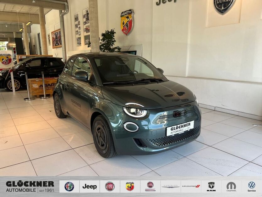 Fiat 500e 1.451 km 39.500 € Dresden 01109