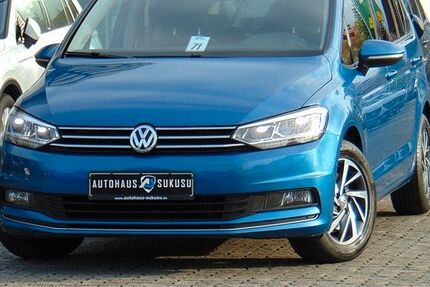 VW Touran 115.154 km 16.990 € Neumünster 24537