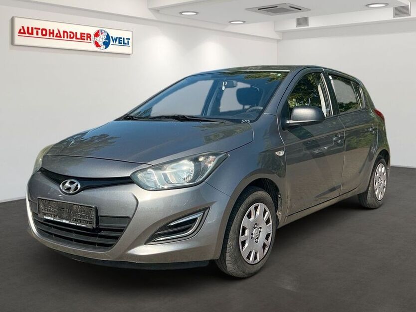 i20