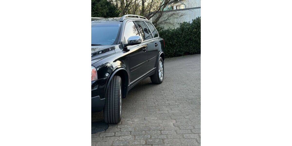 Volvo XC90 313.000 km 7.300 &euro; Sereetz 23611