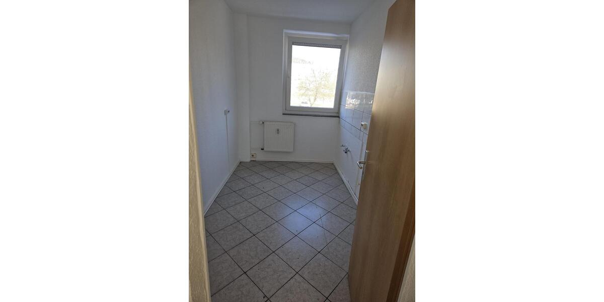 Etagenwohnung Bad Frankenhausen/Kyffhäuser Kyffhäuser - 4 Zimmer, 77 m&sup2;, 420&euro; | Angebot:26670703