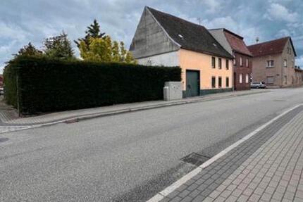 Haus Sonnewalde - 6 Zimmer, 277 m&sup2;, 55.000&euro; | Angebot:26680434