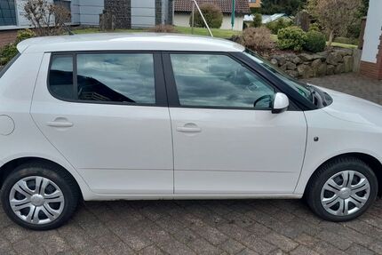 Skoda Fabia 31.500 km 6.700 &euro; Burbach 57299
