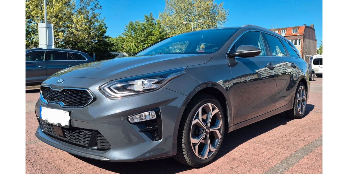 Kia ceed Sportswagon 53.000 km 14.950 &euro; Hamburg 22089