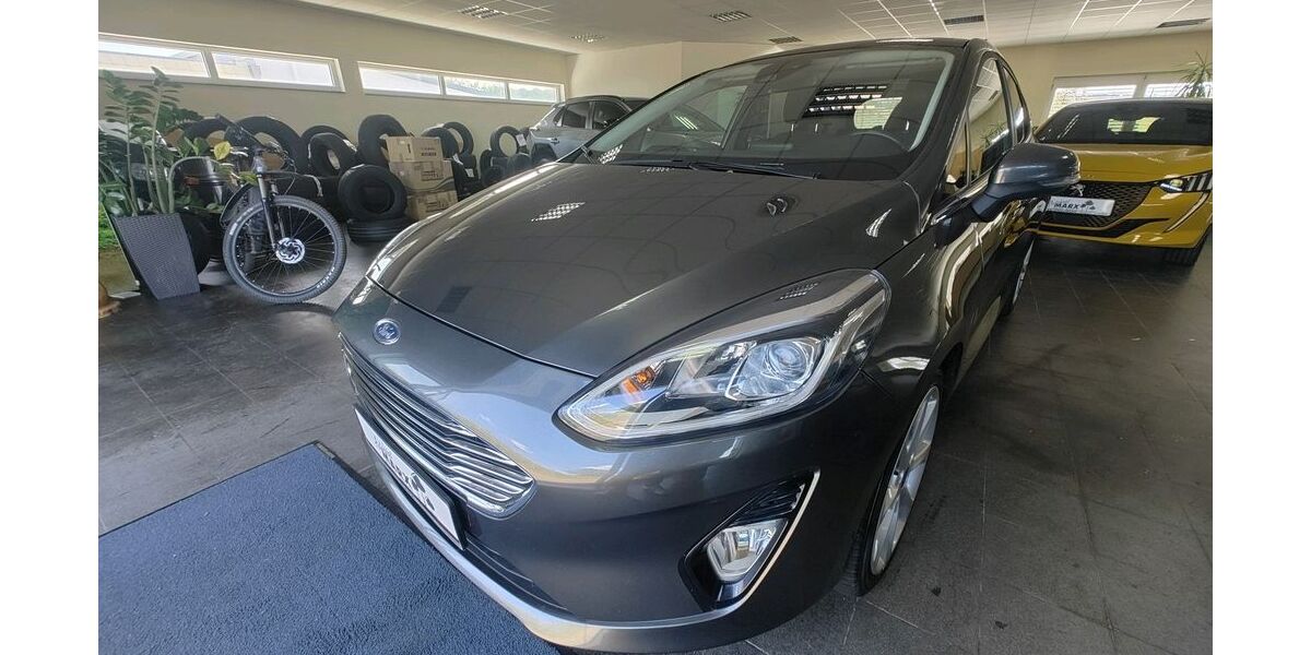 Ford Fiesta 104.448 km 9.990 &euro; Berglicht 54426