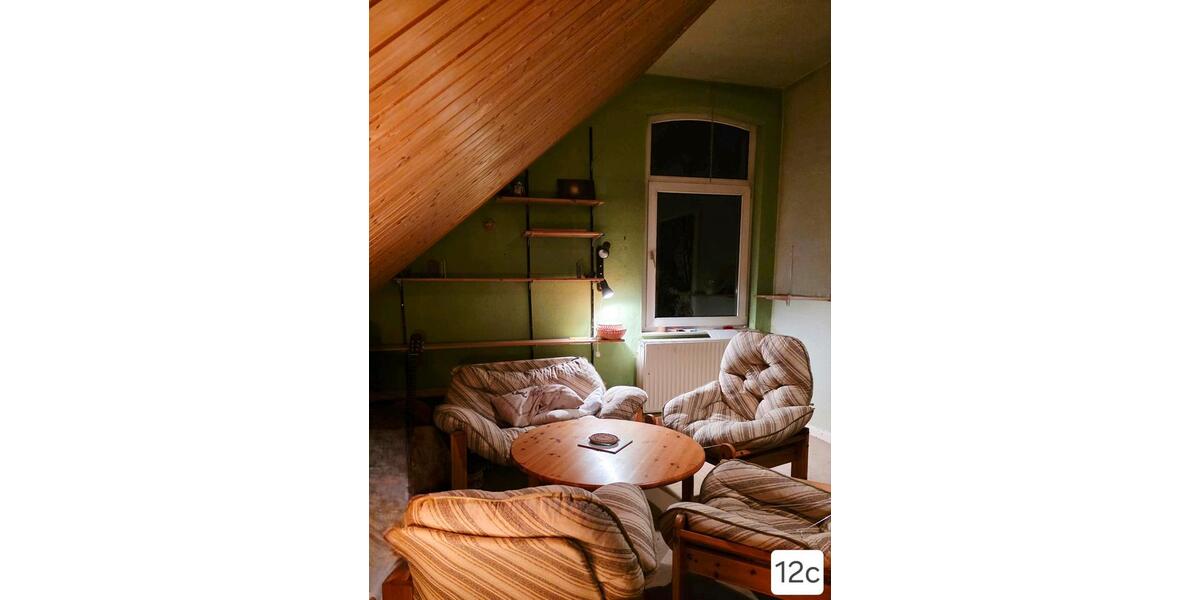 Einfamilienhaus Uelzen - 12 Zimmer, 219 m&sup2;, 295.000&euro; | Angebot:25901736