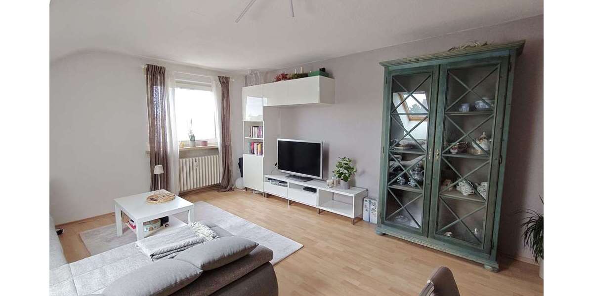 Etagenwohnung Mannheim Käfertal - 3 Zimmer, 78 m&sup2;, 900&euro; | Angebot:25100572