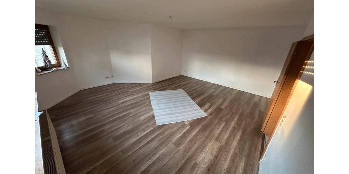 Sehr schöne helle 1 Zimmer Wohnung mit separatem Eingang 1 zimmer