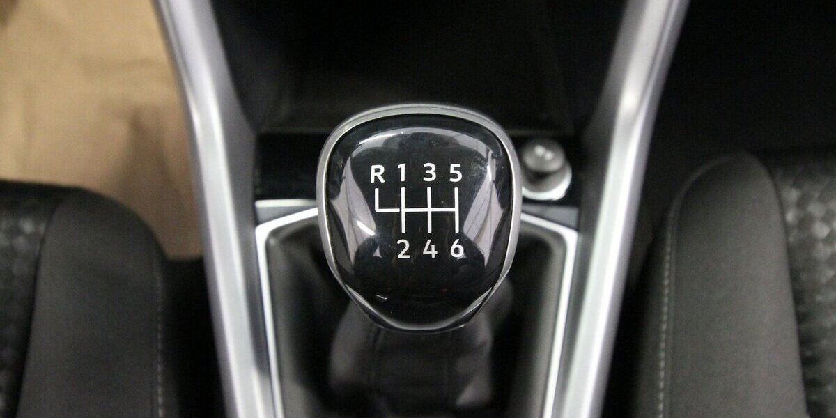 VW T-Cross TSI OPF Active LED+NAVI+KAMERA+ACC 41.681 km 18.900 &euro; Hagenow 19230