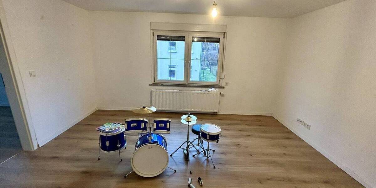 Mehrfamilienhaus, Wohnhaus Rodewisch - 1 Zimmer, 190 m&sup2;, 129.000&euro; | Angebot:26596504
