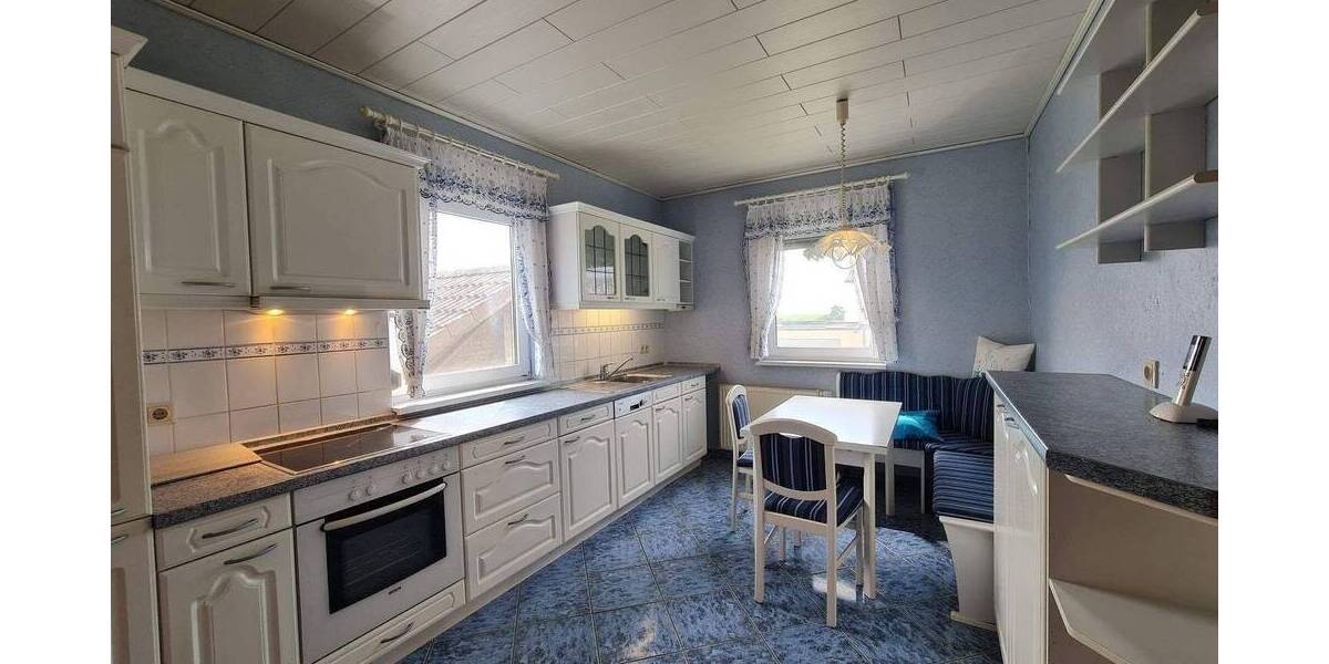 Wohlfühlanwesen mit ELW für die ganze Familie - in traumhafter, naturnaher Lage 7 zimmer