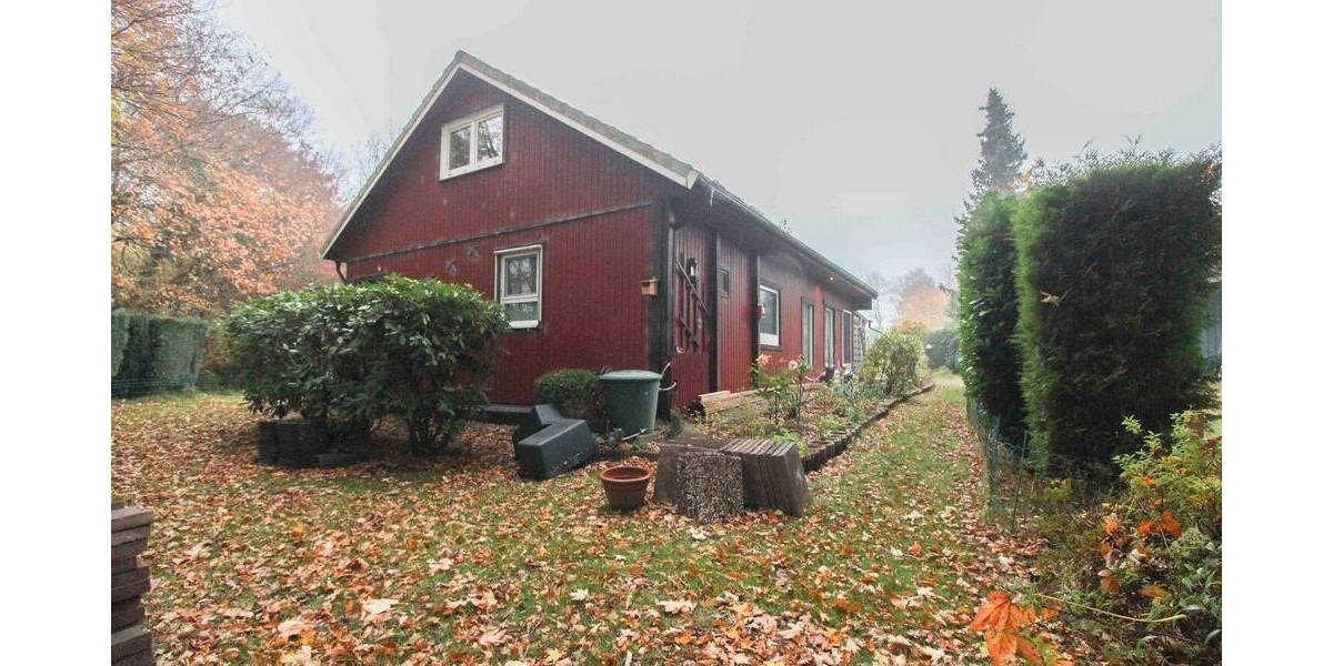 Einfamilienhaus Hohenwestedt - 3 Zimmer, 180.000&euro; | Angebot:26752528