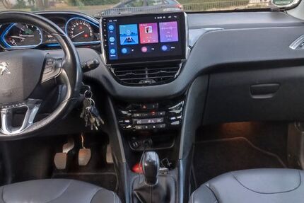 Peugeot 2008 130.000 km 5.500 &euro; Mannheim 68307