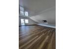 Dachgeschoßwohnung Waghäusel - 3 Zimmer, 76 m&sup2;, 900&euro; | Angebot:26312711