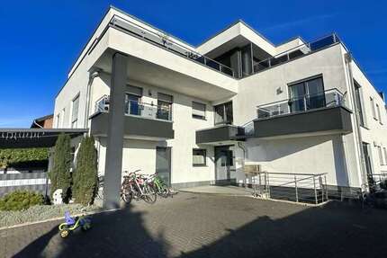 Haus Düren Distelrath - 24 Zimmer, 650 m&sup2;, 2.100.000&euro; | Angebot:24911481